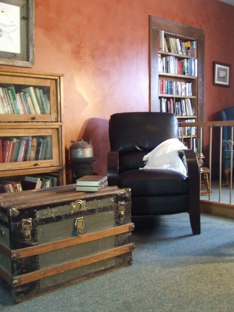 Country Encounters Accommodations Coleman Экстерьер фото