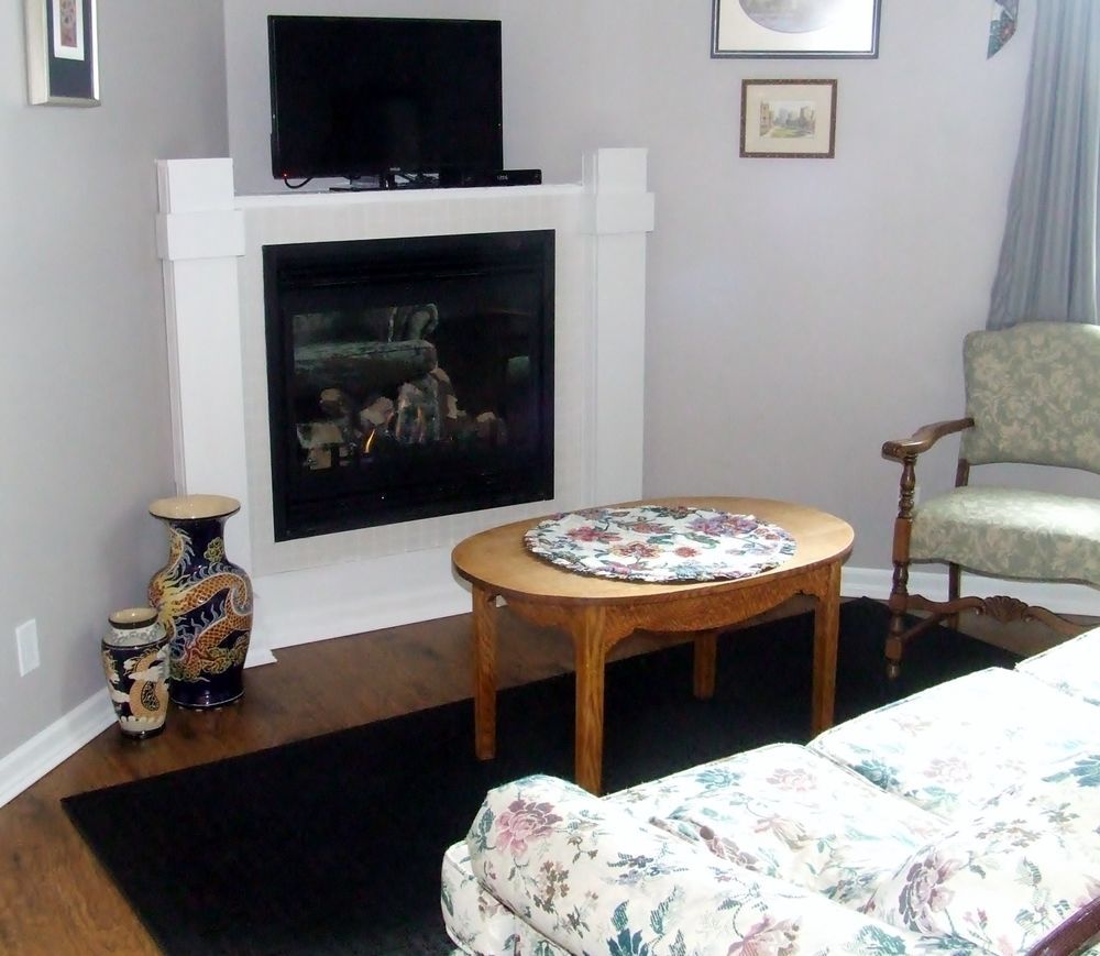 Country Encounters Accommodations Coleman Экстерьер фото